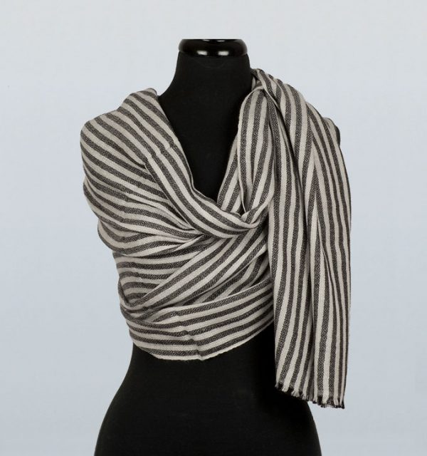 Pure Pashmina Delight - Image 2