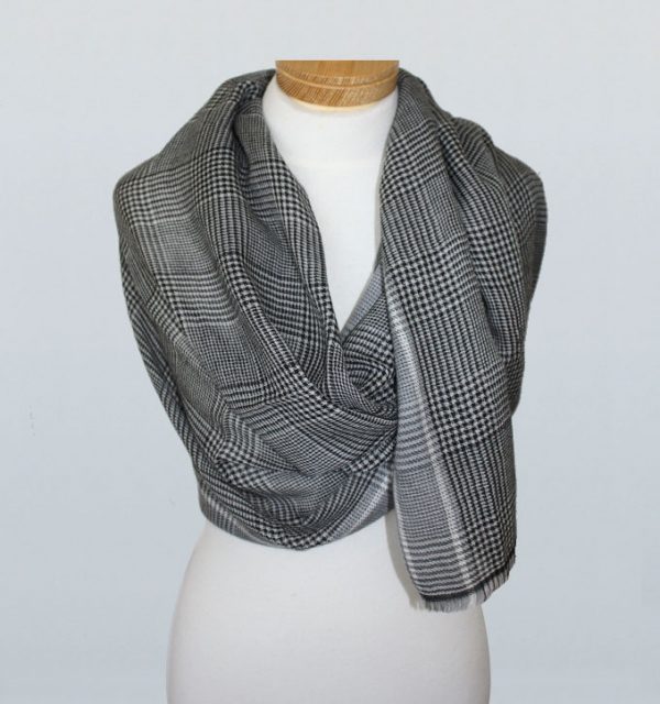 Classy Houndstooth Check - Image 9